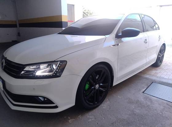 VOLKSWAGEN JETTA 2.0 TSI HIGHLINE 211CV GASOLINA 4P TIPTRONIC